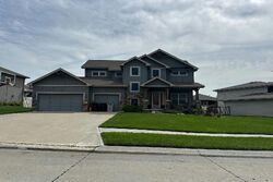  S 189th St, Omaha NE