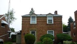  Gillen St, Racine WI