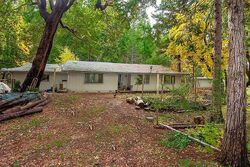 Pre-foreclosure in  Lake Shore Dr Selma, OR 97538
