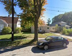 Pre-foreclosure in  Appleton St Menasha, WI 54952