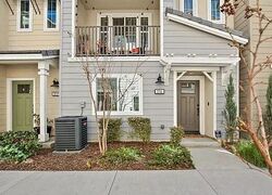 Pre-foreclosure in  Sunrise Way Pomona, CA 91767