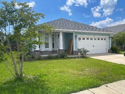 Pre-foreclosure in  Marquis Way Freeport, FL 32439