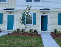 Pre-foreclosure in  Mule Deer Cir Jacksonville, FL 32225