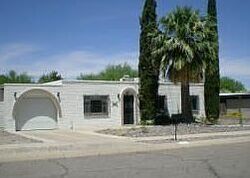 Pre-foreclosure in  N Banff Ave Tucson, AZ 85748