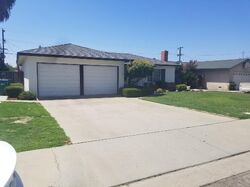 Pre-foreclosure in  Aspen St Selma, CA 93662