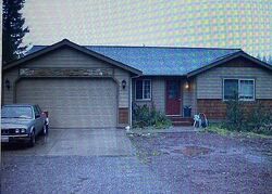 Pre-foreclosure in  E Alder Dr Sedro Woolley, WA 98284