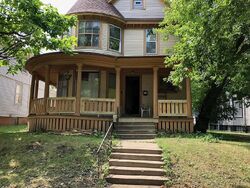 Pre-foreclosure in  S 22ND ST Milwaukee, WI 53204