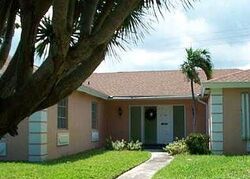 Pre-foreclosure in  Buoy Rd North Palm Beach, FL 33408