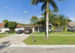 Pre-foreclosure in  Kings Way West Palm Beach, FL 33411