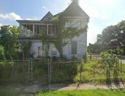 Pre-foreclosure in  MAGNOLIA ST Beaumont, TX 77703