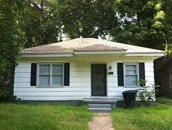 Pre-foreclosure in  Huston St Shreveport, LA 71109