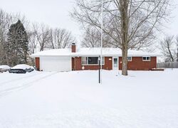  Pepperidge Ln, Battle Creek MI