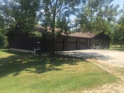  Hickman Ln, Green Forest AR