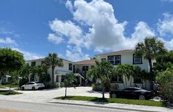 Pre-foreclosure in  N FEDERAL HWY Lake Worth, FL 33460