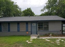 Pre-foreclosure in  Castle Pnes San Antonio, TX 78218