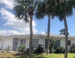 Pre-foreclosure in  Shamrock Blvd Venice, FL 34293