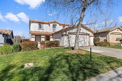 Pre-foreclosure in  Stromford Way Mather, CA 95655