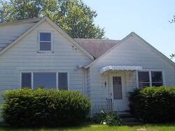 Pre-foreclosure Listing in Burlington St DONNELLSON, IA 52625