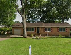 Pre-foreclosure in  Wingate Ave SW Huntsville, AL 35801