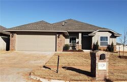 Pre-foreclosure in  Chestnut Creek Dr Yukon, OK 73099