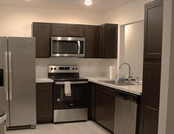 Pre-foreclosure in  NE 5th Ln Homestead, FL 33034
