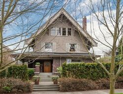 Pre-foreclosure in  21st Ave E Seattle, WA 98112