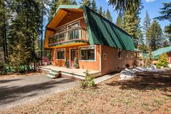 Pre-foreclosure in  Alpine Hills Rd Leavenworth, WA 98826
