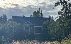 Pre-foreclosure in  Des Moines Memorial Dr S Seattle, WA 98148