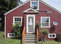 Pre-foreclosure in  Des Moines Memorial Dr S Seattle, WA 98148