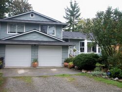 Pre-foreclosure in  Se 268th Pl Maple Valley, WA 98038