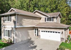 Pre-foreclosure in  Weaver Way Snohomish, WA 98290