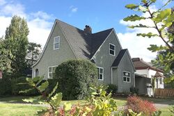 Pre-foreclosure in  N 10th St Tacoma, WA 98403