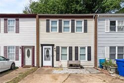 Pre-foreclosure in  Kimball Cir Virginia Beach, VA 23455