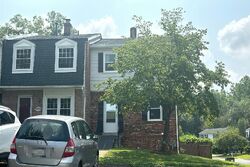 Pre-foreclosure in  Northton Ct Woodbridge, VA 22193