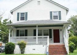  Lincoln Pl, Hopewell VA