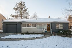 Pre-foreclosure in  S 50 W Bountiful, UT 84010