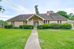 Pre-foreclosure in  Manatee Ln Houston, TX 77090