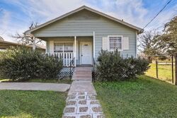 Pre-foreclosure in  STONEWALL ST Houston, TX 77020