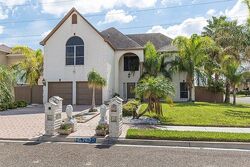 Pre-foreclosure in  Ulex Ave Mcallen, TX 78504