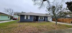Pre-foreclosure in  Buchanan St Pasadena, TX 77502