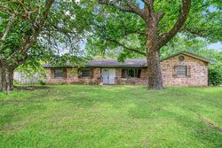 Pre-foreclosure in  Mockingbird Ln Paris, TX 75462