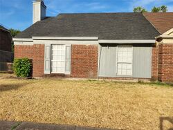 Pre-foreclosure in  Binbrook Dr Mesquite, TX 75149