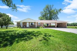Pre-foreclosure in  Geedsville Rd Bradyville, TN 37026