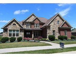Pre-foreclosure in  Reserve Pl Johnson City, TN 37615