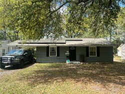  Hawthorne Rd, North Charleston SC