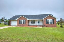 Pre-foreclosure in  Mossyoak Ln Dalzell, SC 29040