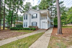 Pre-foreclosure in  BATTERY WALK CT Columbia, SC 29212
