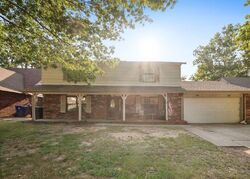 Pre-foreclosure in  S Narcissus Ave Broken Arrow, OK 74012