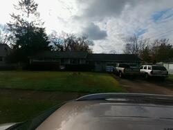 Pre-foreclosure in  W 3rd St Niles, OH 44446