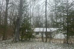 Pre-foreclosure in  Woodward Way Sidney, OH 45365